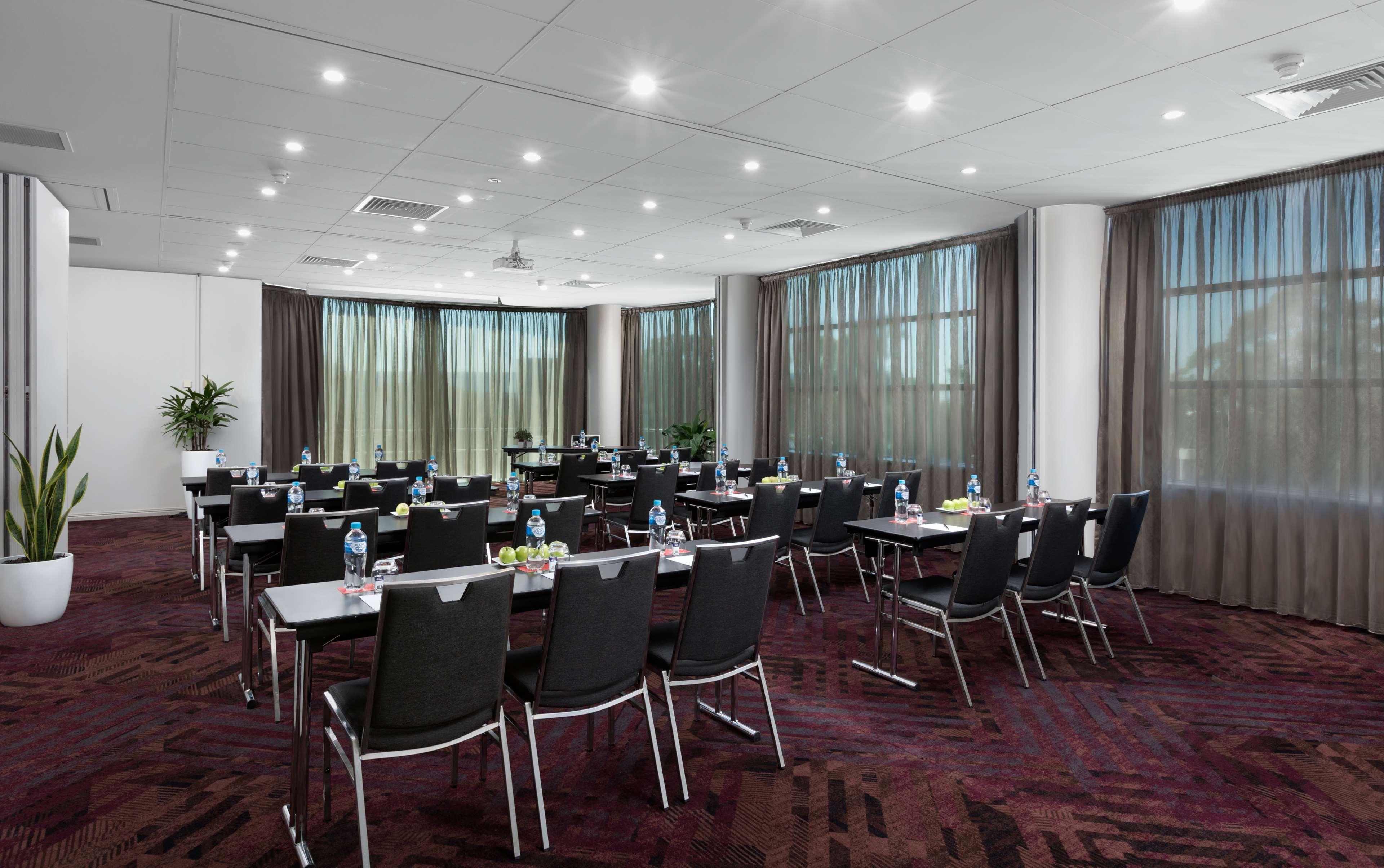Rydges Parramatta Hotel Exterior foto